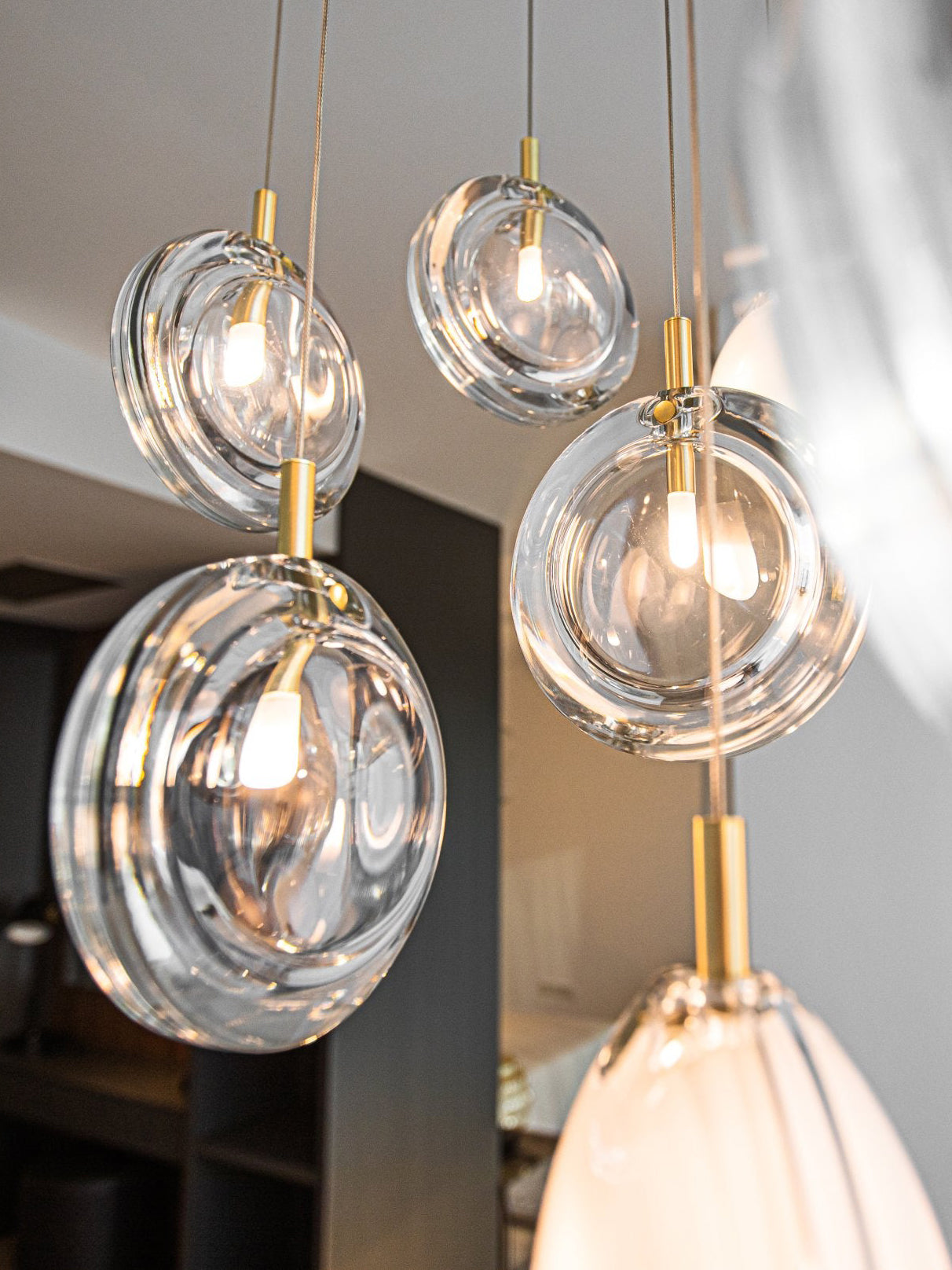 Minimalist Lens Kitchen Island Chandelier